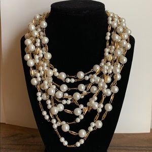 Vendome multi strand pearl & gold necklace 📿